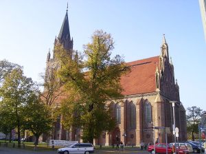 1024px-Marienkirche_in_Neubrandenburg_2